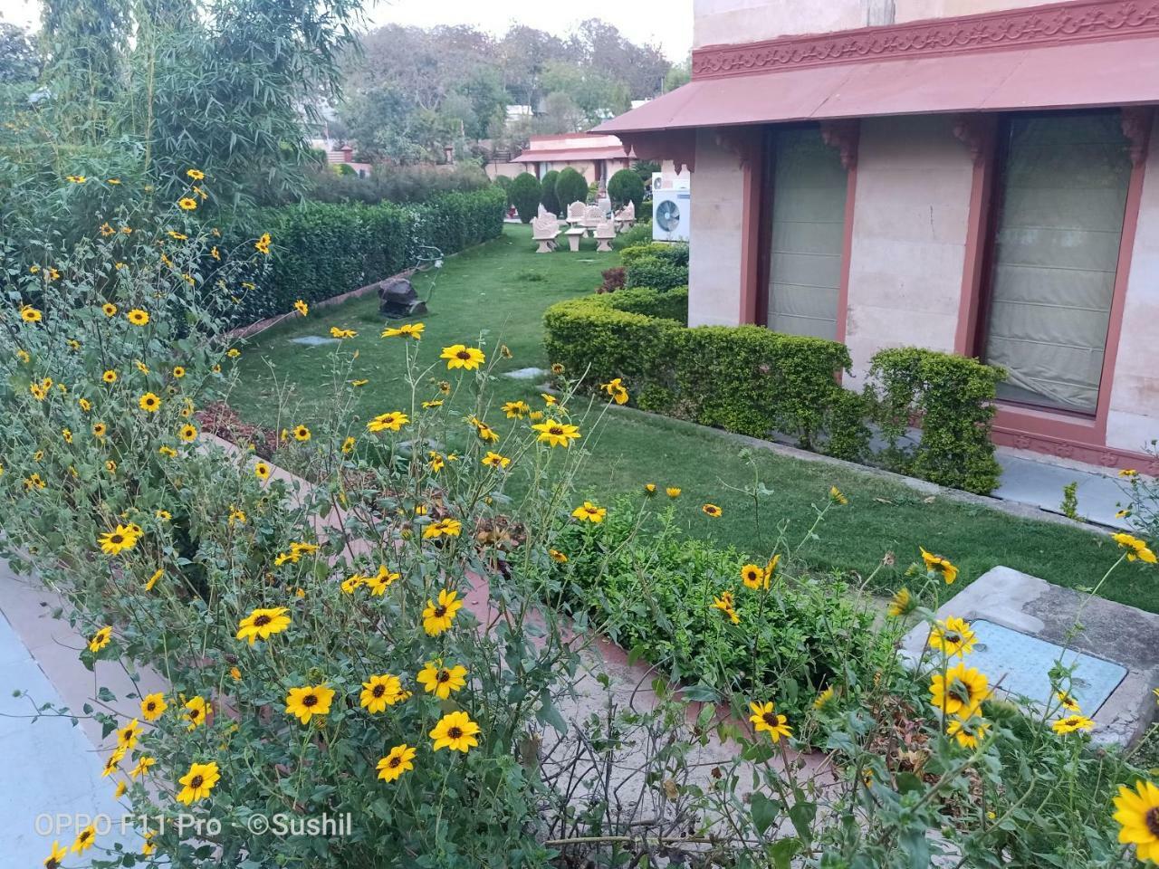 The Orchha Resort Eksteriør billede