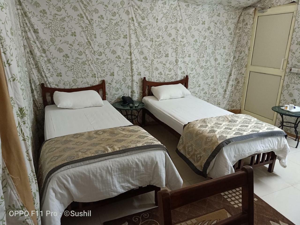 The Orchha Resort Eksteriør billede
